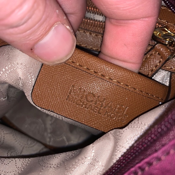 Mk Sling bag - Picture 3 of 3